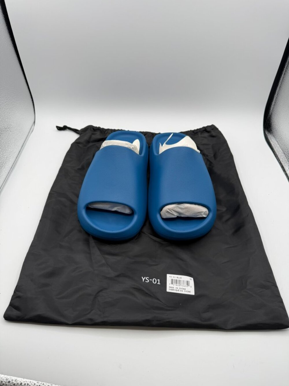 Yeezy Slides Blue YS-01 Men’s Size 10